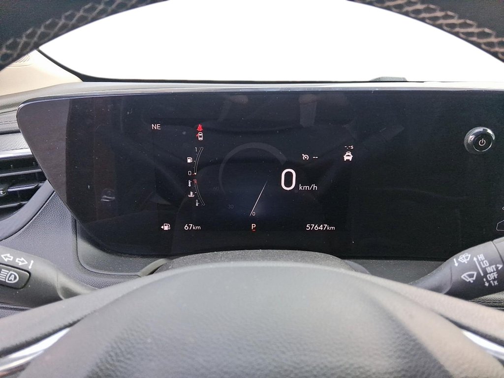 2024 Buick Encore GX Preferred AWD in Stratford, Ontario - 14 - w1024h768px