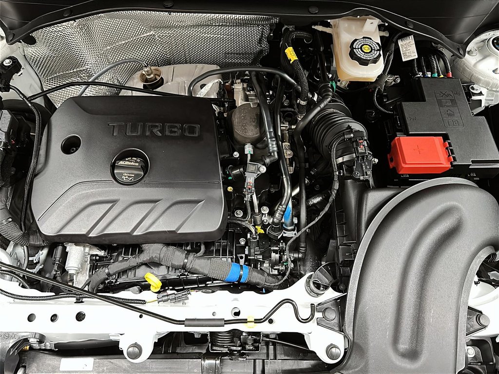 2026 Buick Encore GX Sport Touring AWD in Stratford, Ontario - 7 - w1024h768px