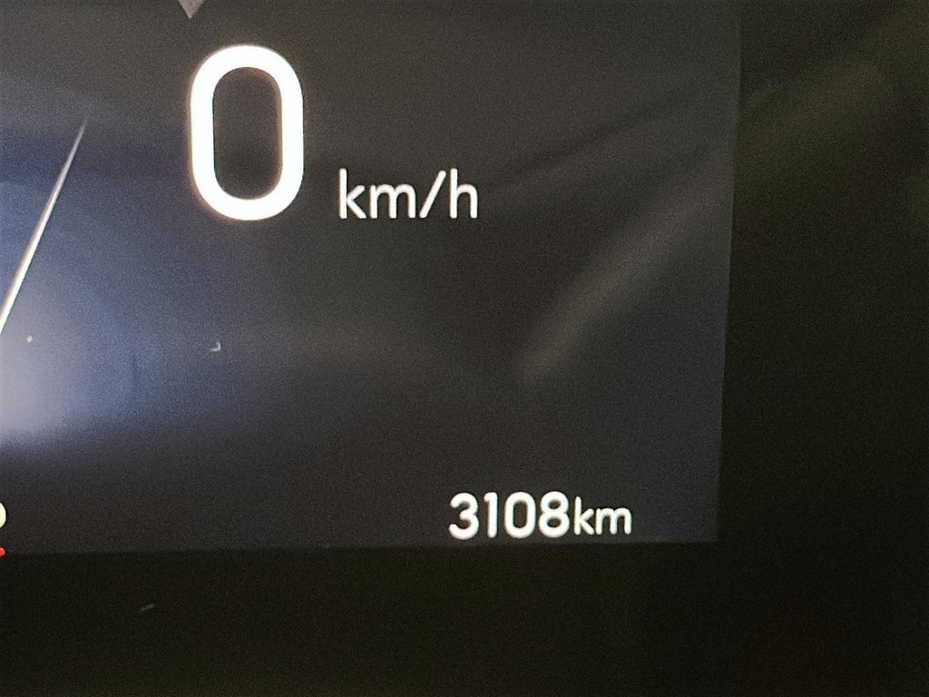 2026 Buick Encore GX Sport Touring AWD in Stratford, Ontario - 12 - w1024h768px