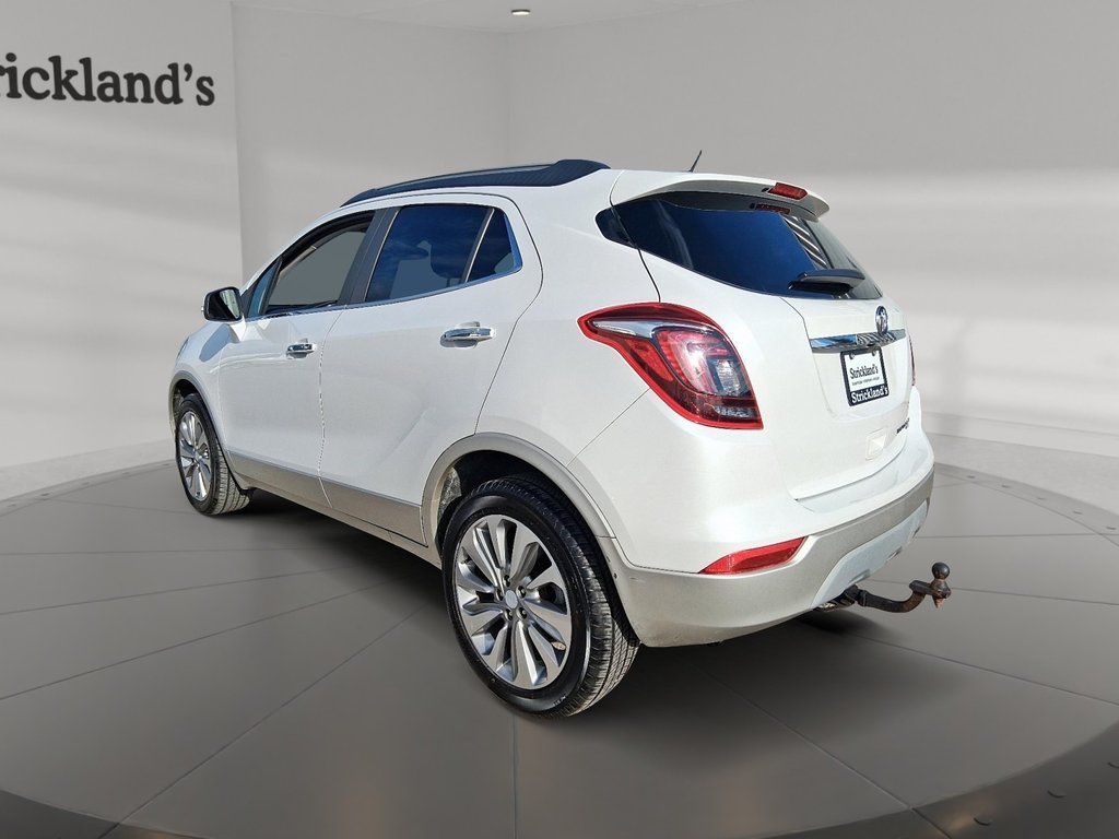 2019 Buick Encore AWD Preferred in Stratford, Ontario - 4 - w1024h768px