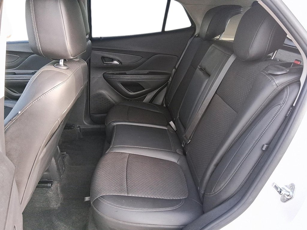 2019 Buick Encore AWD Preferred in Stratford, Ontario - 10 - w1024h768px