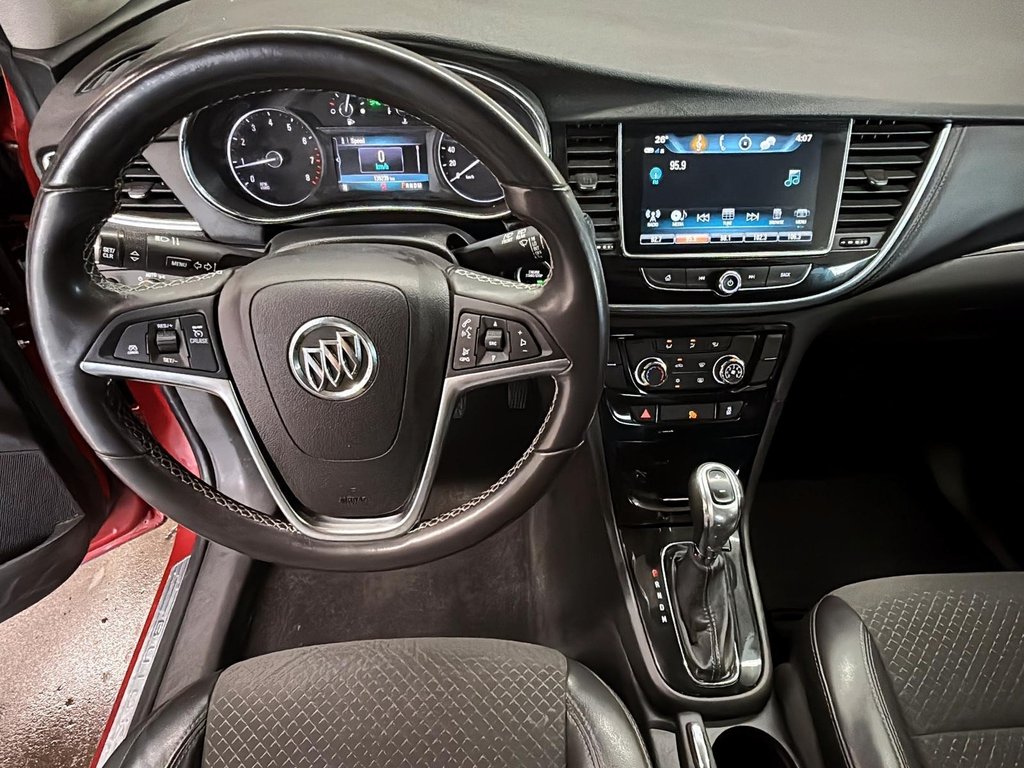 2019 Buick Encore AWD Sport Touring in Stratford, Ontario - 13 - w1024h768px