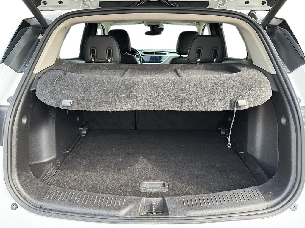 2020 Buick Encore Gx Preferred AWD in Stratford, Ontario - 6 - w1024h768px