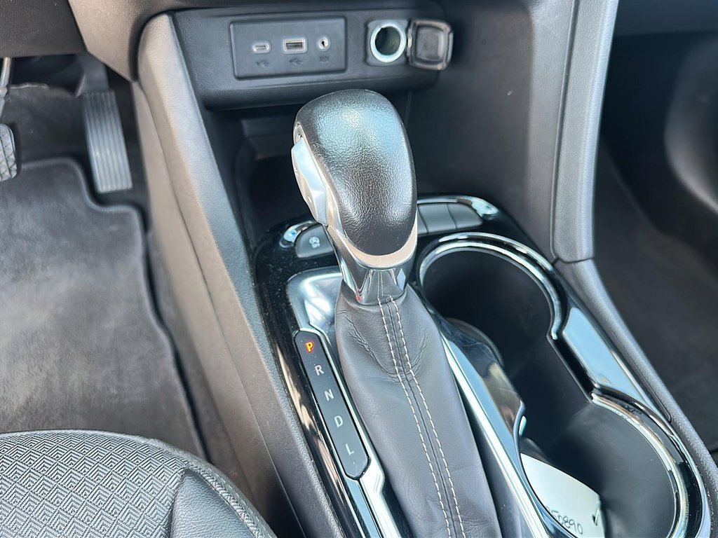 2022 Buick Encore Gx Preferred AWD in Stratford, Ontario - 14 - w1024h768px