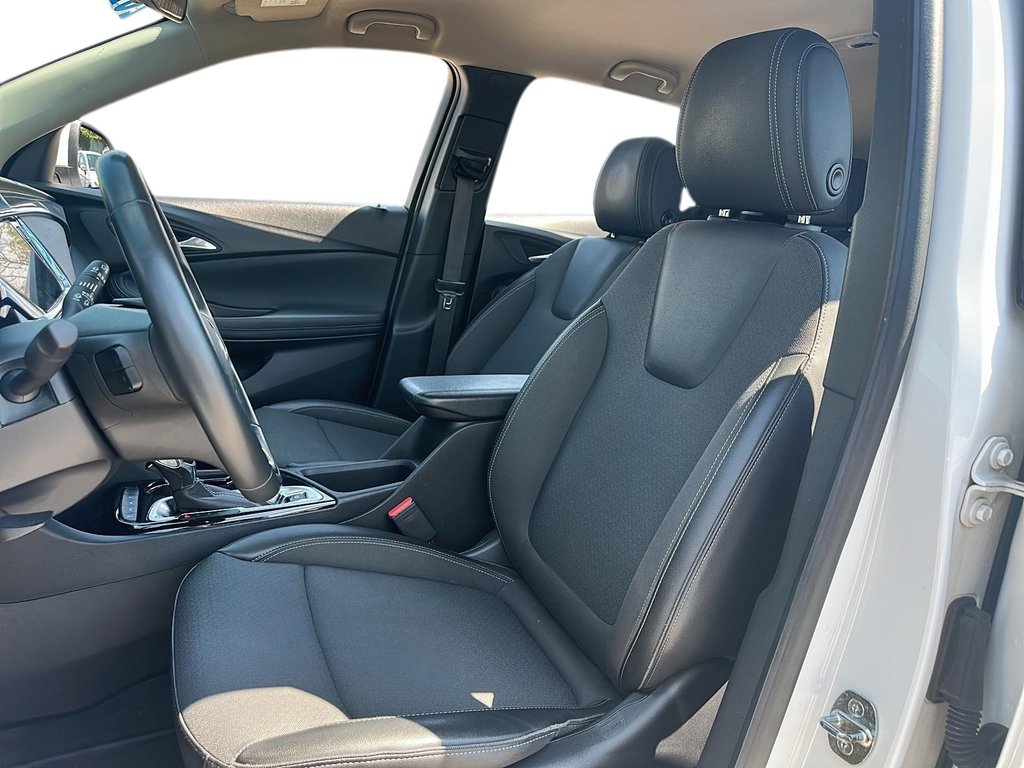 2022 Buick Encore Gx Preferred AWD in Stratford, Ontario - 8 - w1024h768px