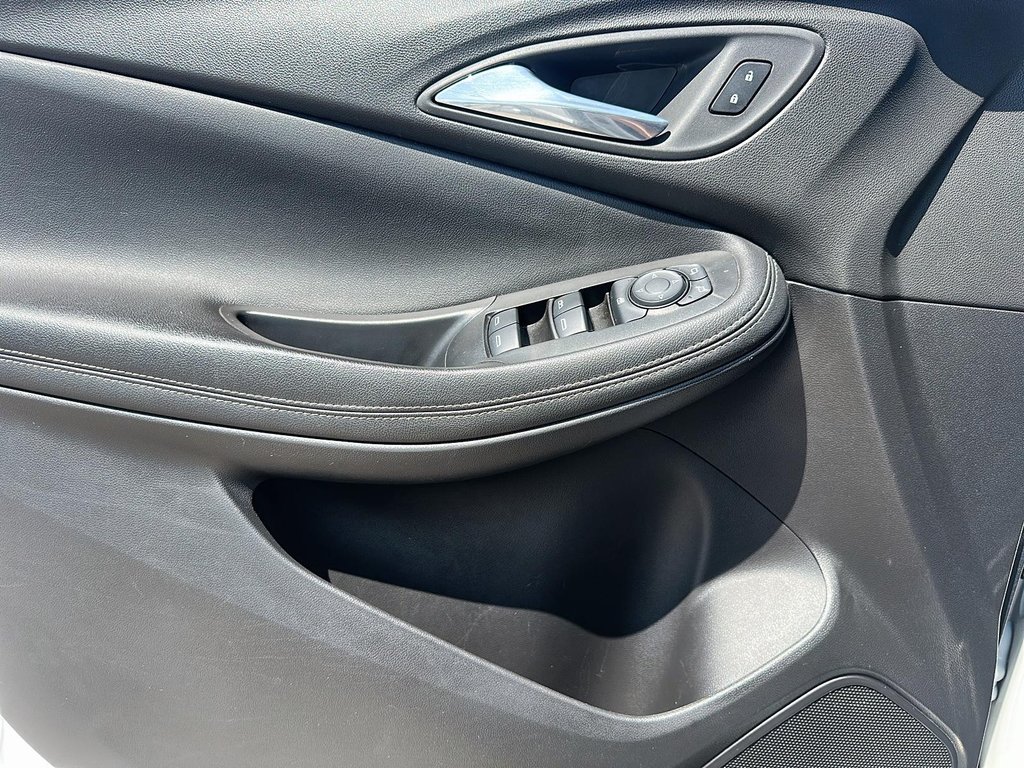 2022 Buick Encore Gx Preferred AWD in Stratford, Ontario - 10 - w1024h768px