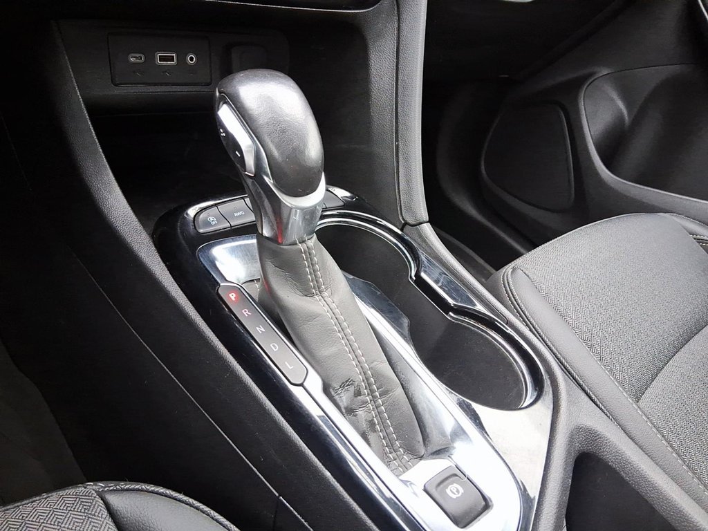 2022 Buick Encore Gx Select AWD in Stratford, Ontario - 17 - w1024h768px