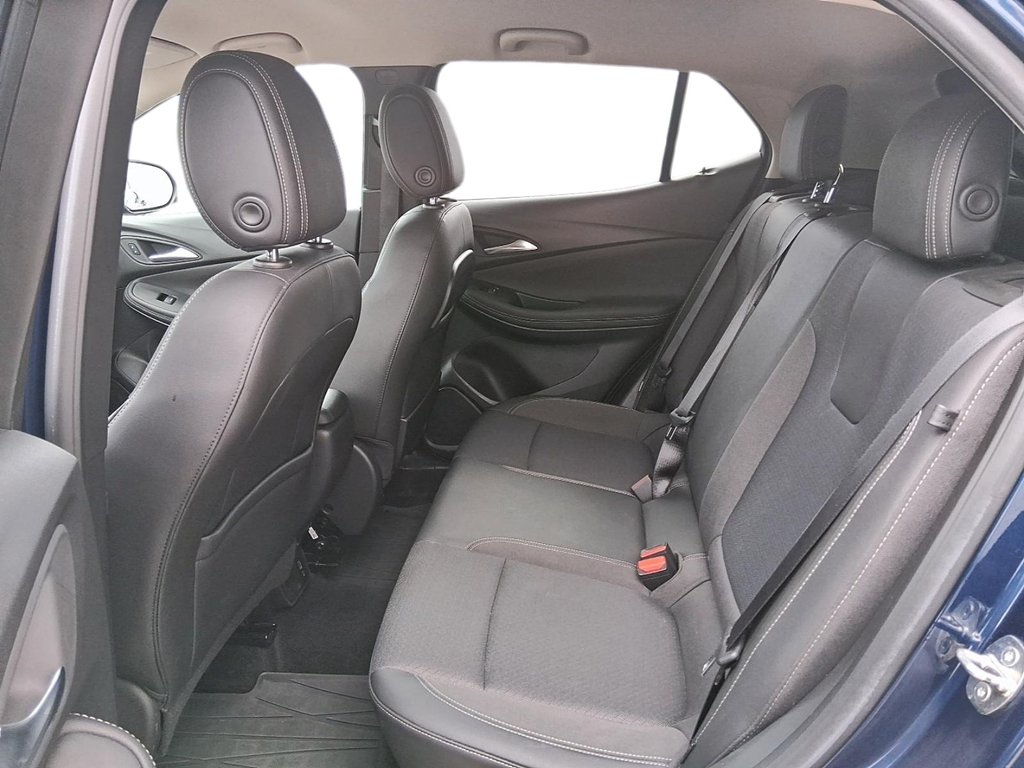 2022 Buick Encore Gx Preferred AWD in Stratford, Ontario - 10 - w1024h768px