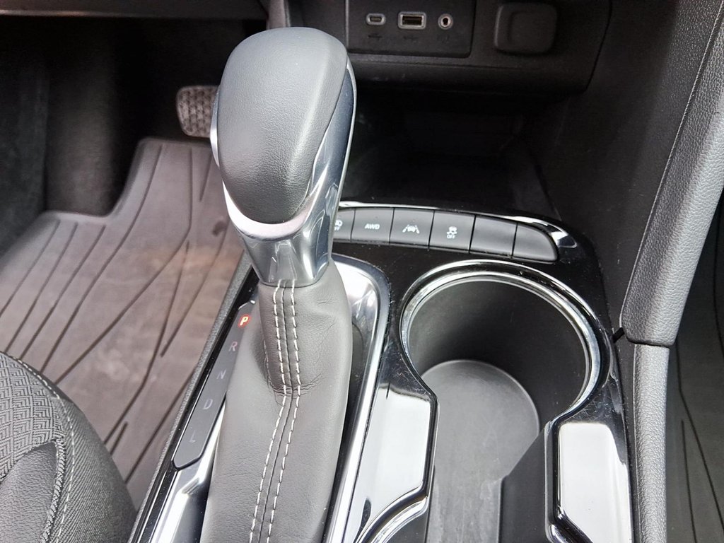 2022 Buick Encore Gx Preferred AWD in Stratford, Ontario - 19 - w1024h768px