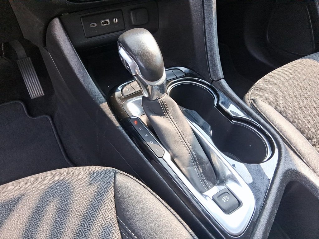 2022 Buick Encore Gx Preferred AWD in Stratford, Ontario - 17 - w1024h768px