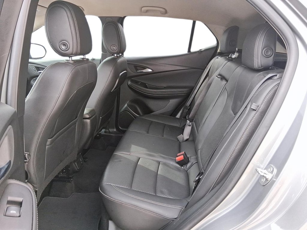 2023 Buick Encore Gx Essence AWD in Stratford, Ontario - 9 - w1024h768px