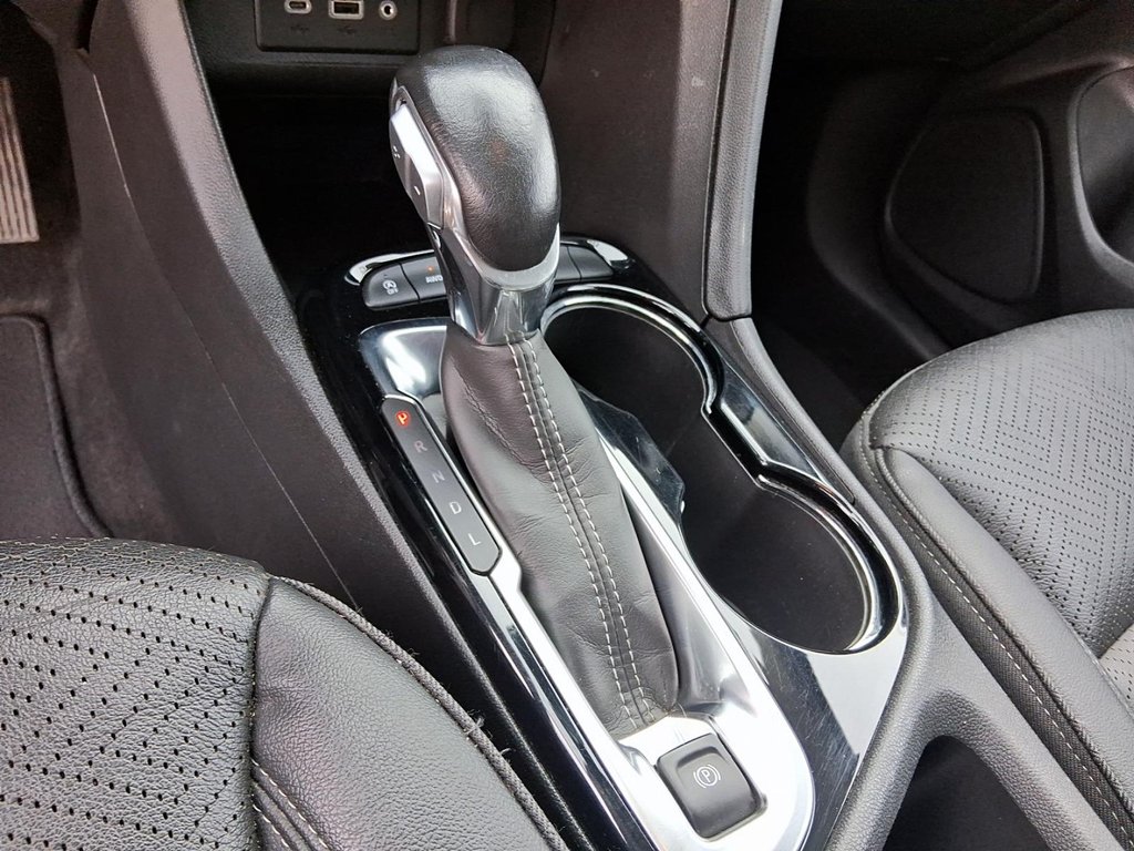 2023 Buick Encore Gx Essence AWD in Stratford, Ontario - 16 - w1024h768px