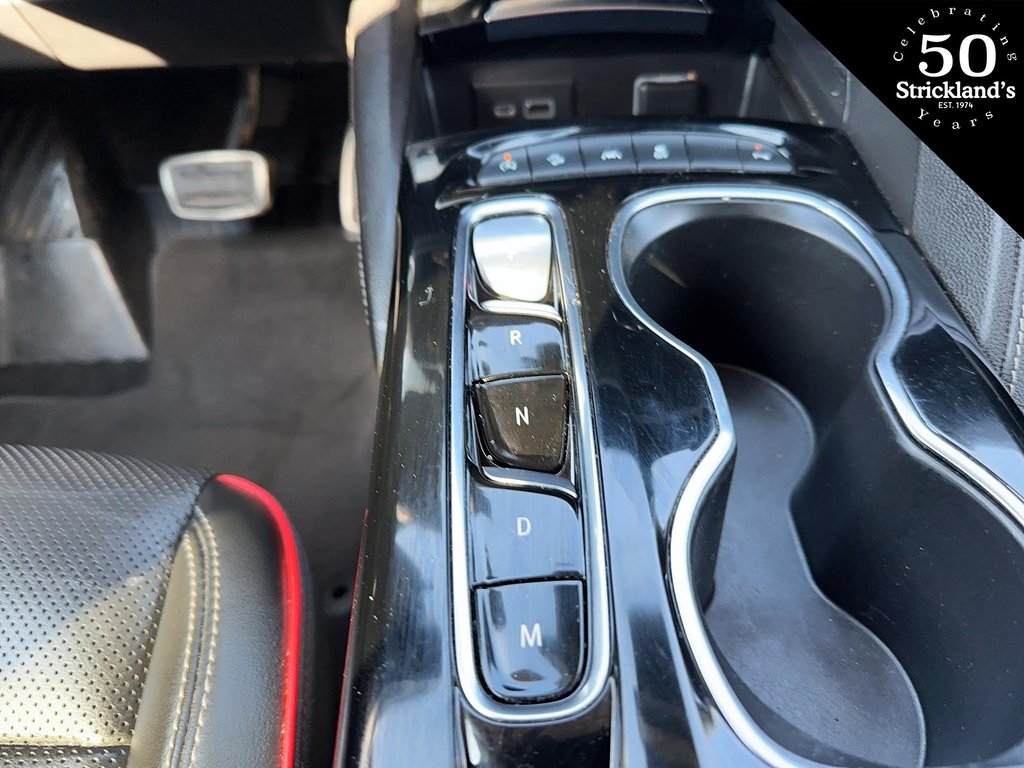 2022 Buick ENVISION Essence AWD in Stratford, Ontario - 13 - w1024h768px