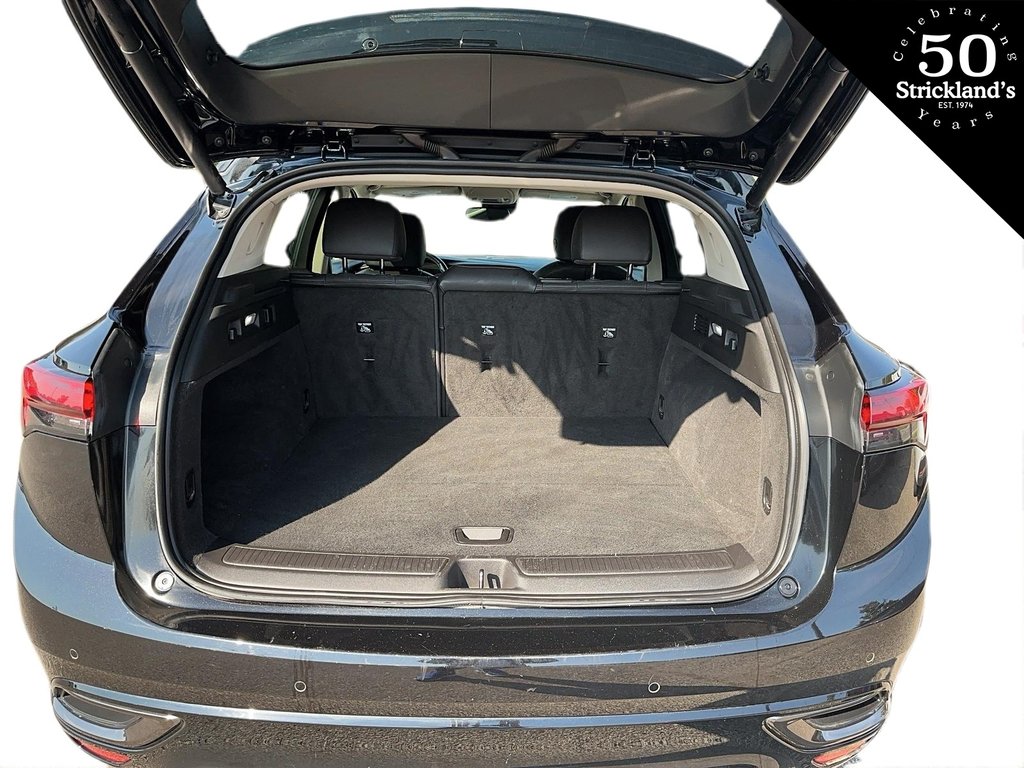 2022 Buick ENVISION Essence AWD in Stratford, Ontario - 6 - w1024h768px