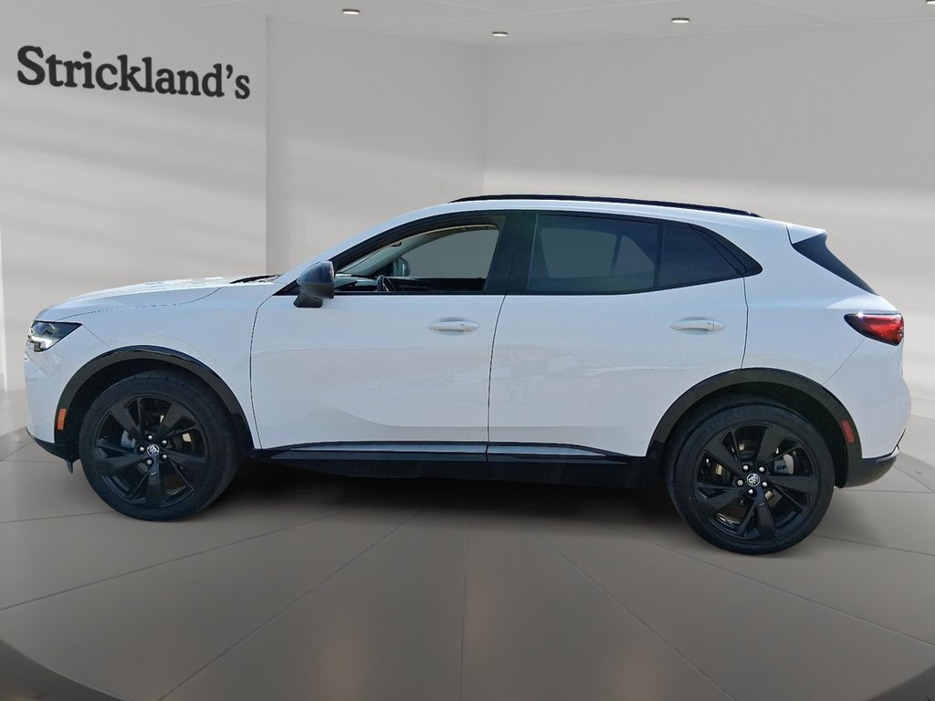 2022 Buick Envision Essence AWD in Stratford, Ontario - 5 - w1024h768px
