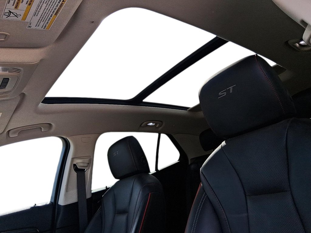 2022 Buick Envision Essence AWD in Stratford, Ontario - 17 - w1024h768px