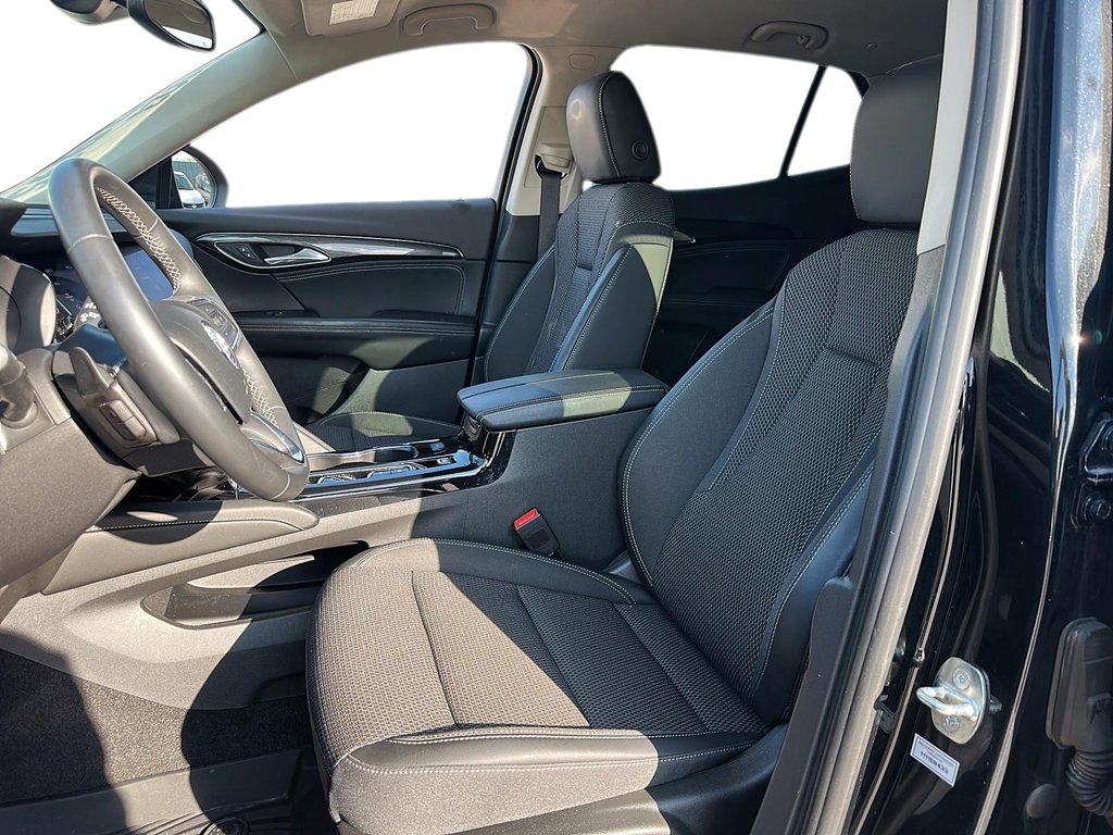 2023 Buick ENVISION Preferred FWD in Stratford, Ontario - 8 - w1024h768px
