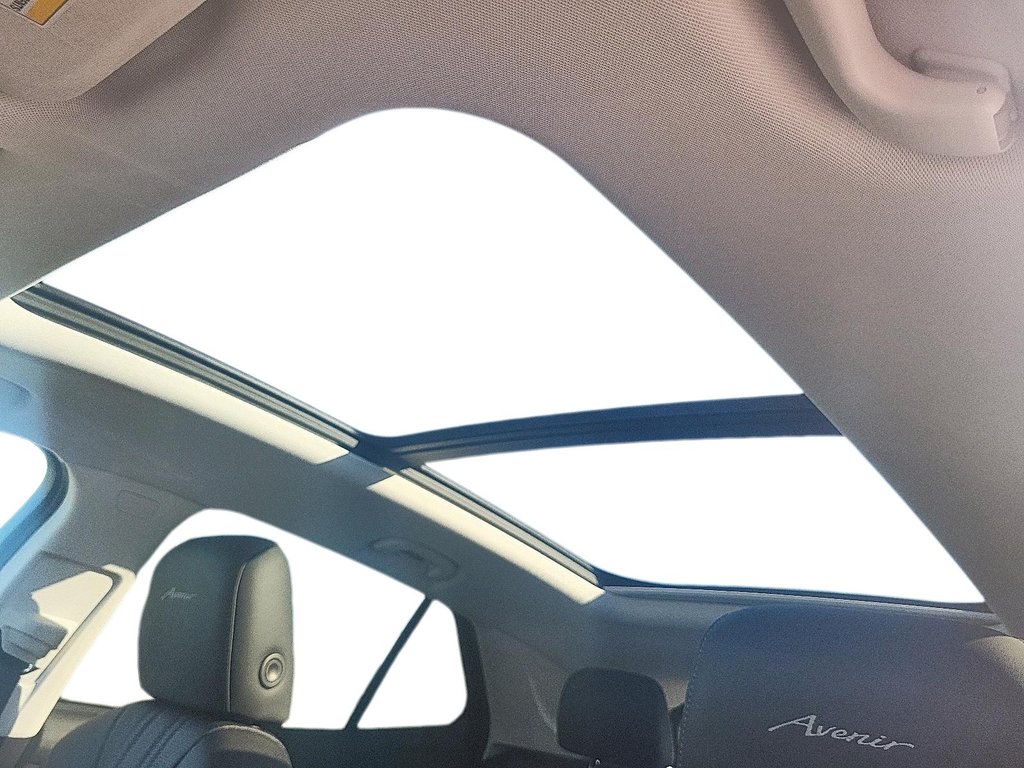 2024 Buick Envision AWD 4dr Avenir in Stratford, Ontario - 16 - w1024h768px