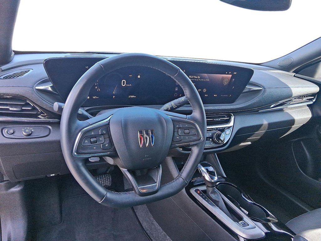 2024 Buick Envista FWD Sport Touring in Stratford, Ontario - 11 - w1024h768px