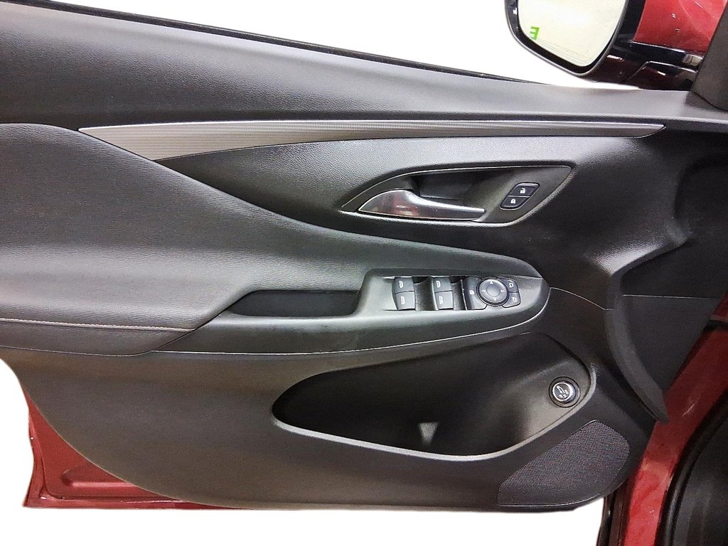 2024 Buick Envista FWD Avenir in Stratford, Ontario - 13 - w1024h768px