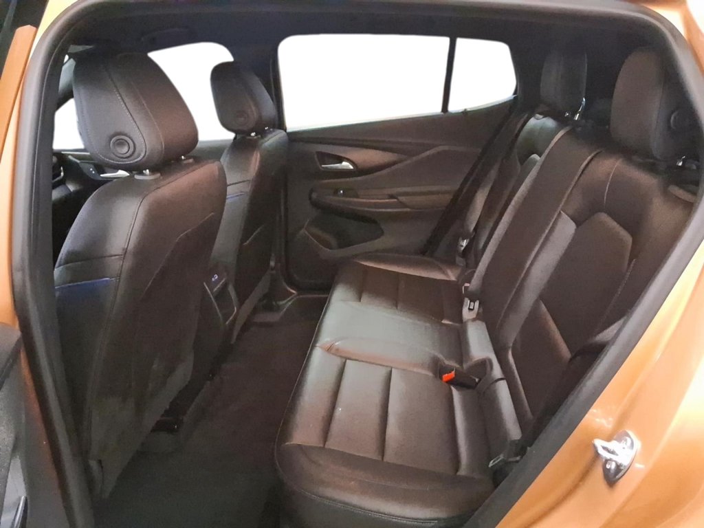 2024 Buick Envista FWD Sport Touring in Stratford, Ontario - 10 - w1024h768px