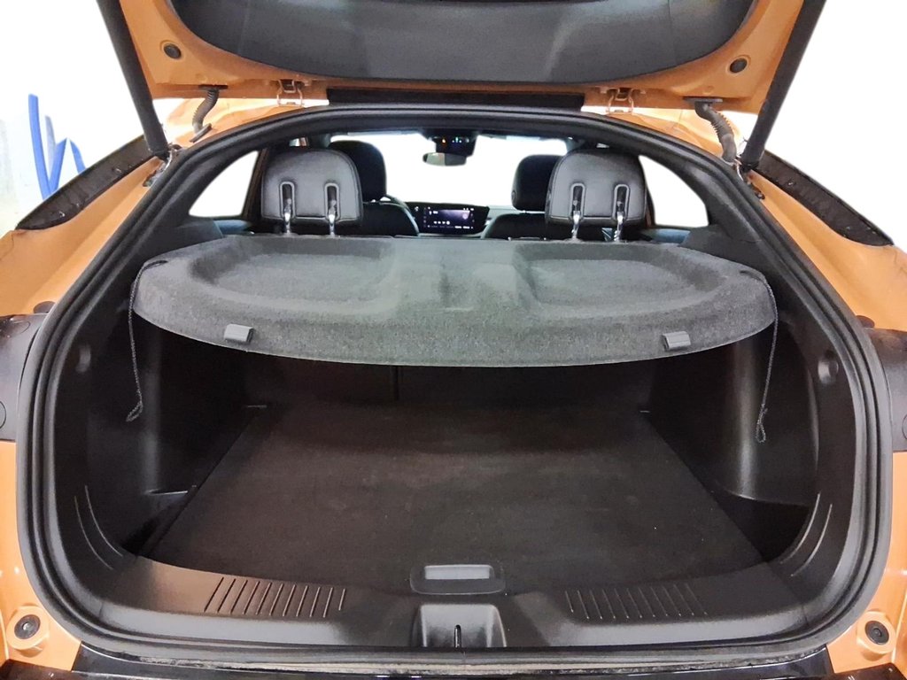 2024 Buick Envista FWD Sport Touring in Stratford, Ontario - 7 - w1024h768px