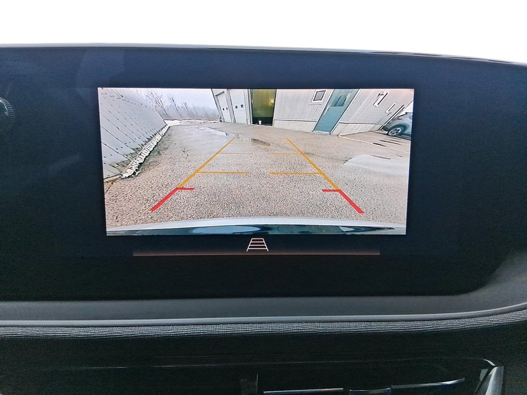 2024 Buick Envista FWD Sport Touring in Stratford, Ontario - 19 - w1024h768px