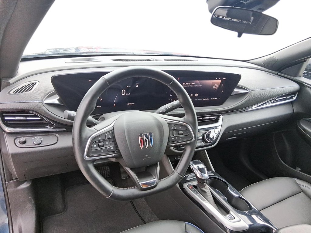 2024 Buick Envista FWD Sport Touring in Stratford, Ontario - 11 - w1024h768px