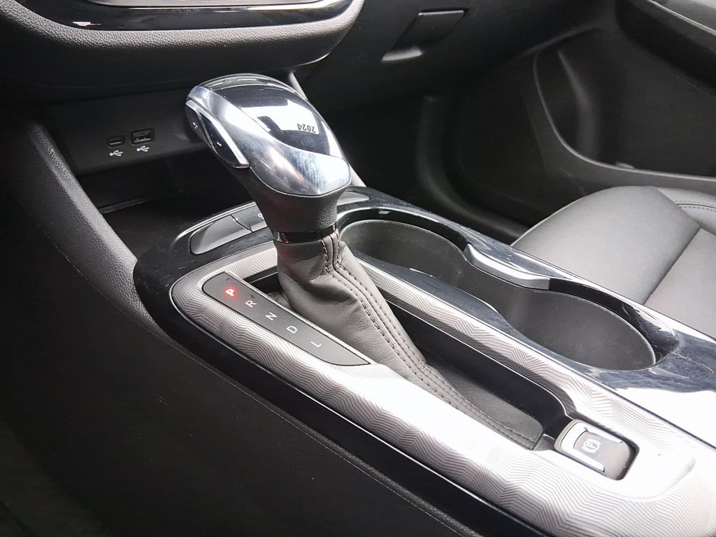 2024 Buick Envista FWD Sport Touring in Stratford, Ontario - 18 - w1024h768px
