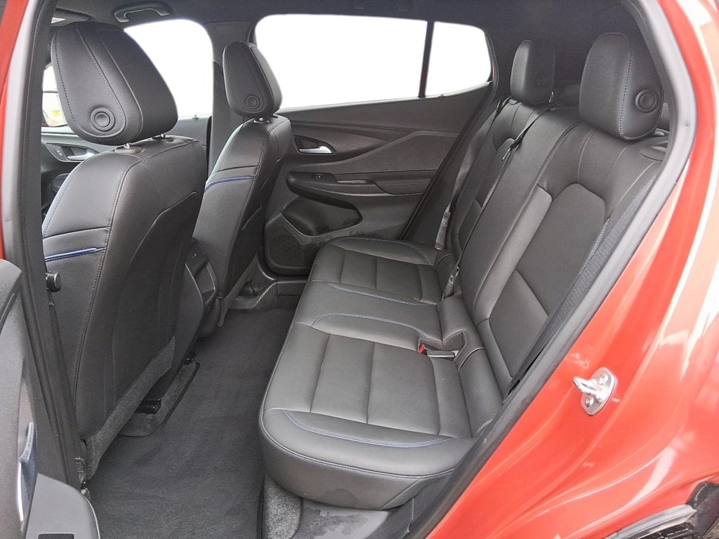 2024 Buick Envista FWD Sport Touring in Stratford, Ontario - 10 - w1024h768px