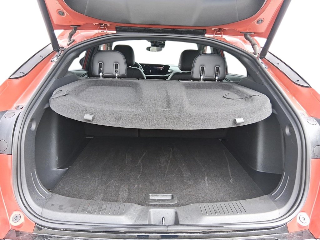 2024 Buick Envista FWD Sport Touring in Stratford, Ontario - 6 - w1024h768px