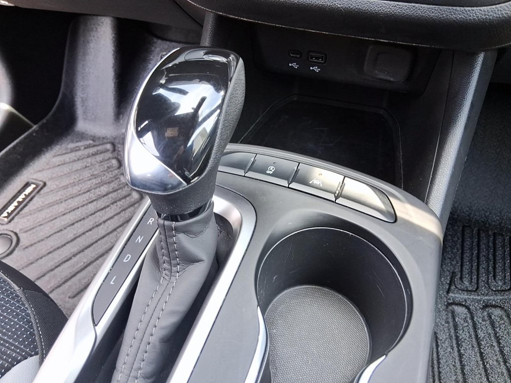 2024 Buick Envista FWD Preferred in Stratford, Ontario - 18 - w1024h768px