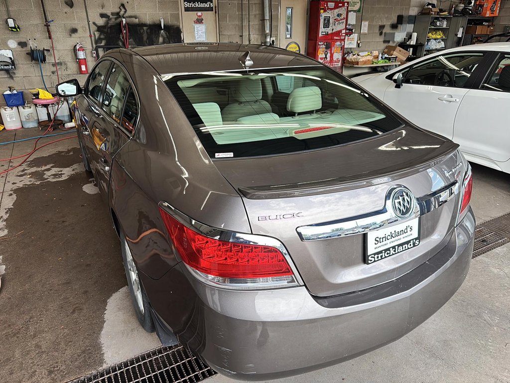 2011 Buick LaCROSSE CX 2.4L 1SA in Stratford, Ontario - 4 - w1024h768px