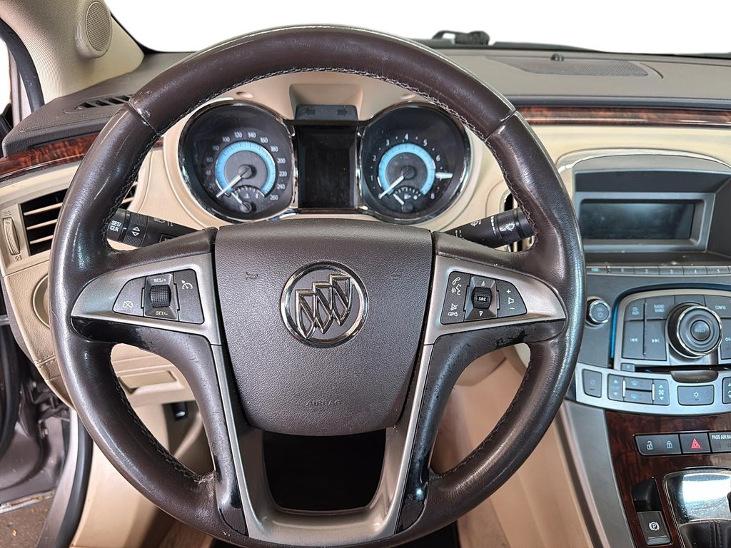 2011 Buick LaCROSSE CX 2.4L 1SA in Stratford, Ontario - 11 - w1024h768px