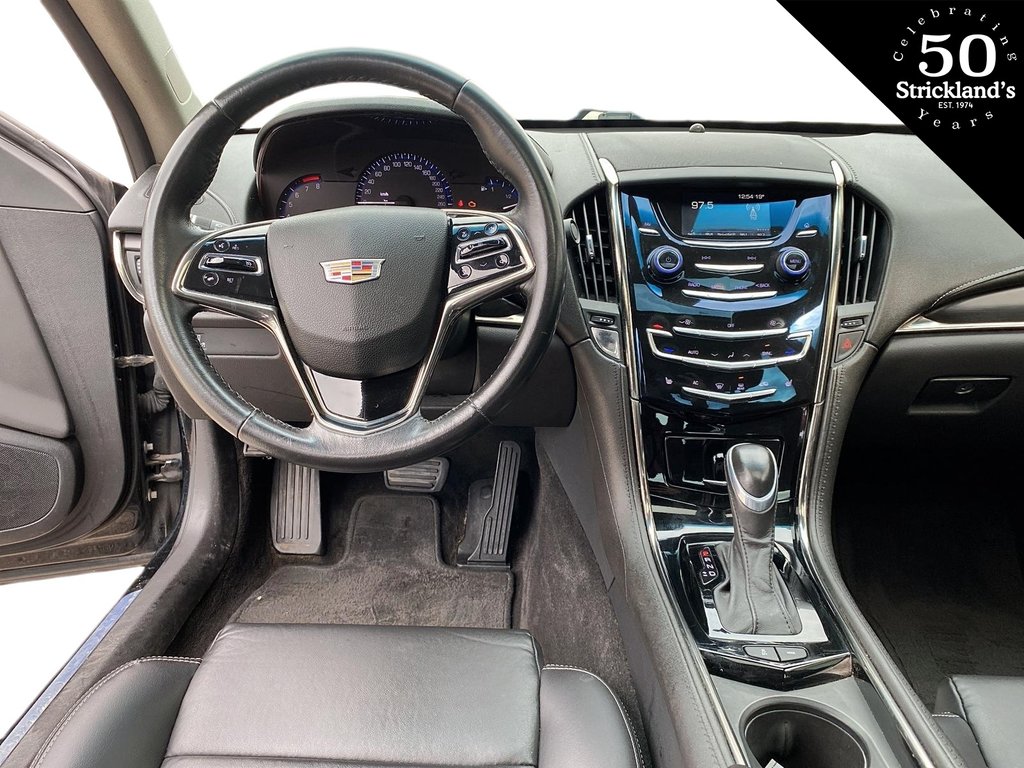 2015  ATS Sedan RWD 2.0L Turbo in Stratford, Ontario - 8 - w1024h768px