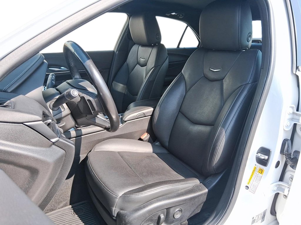 2020 Cadillac CT4 RWD Premium Luxury in Stratford, Ontario - 8 - w1024h768px
