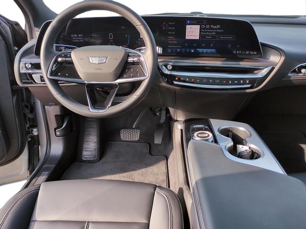 2024 Cadillac LYRIQ 4dr Tech w/1SA in Stratford, Ontario - 10 - w1024h768px