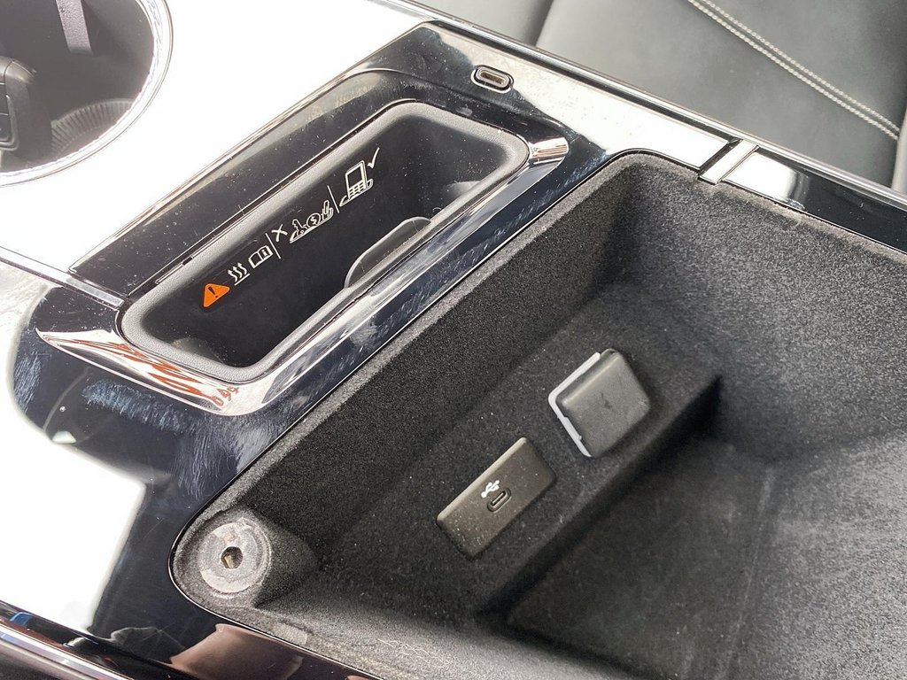 2024 Cadillac LYRIQ 4dr Tech w/1SA in Stratford, Ontario - 19 - w1024h768px