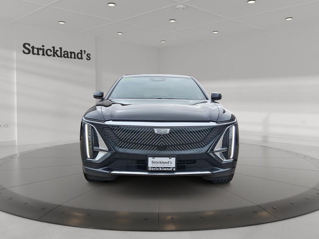 2024 Cadillac LYRIQ 4dr Tech w/1SA in Stratford, Ontario - 2 - w1024h768px