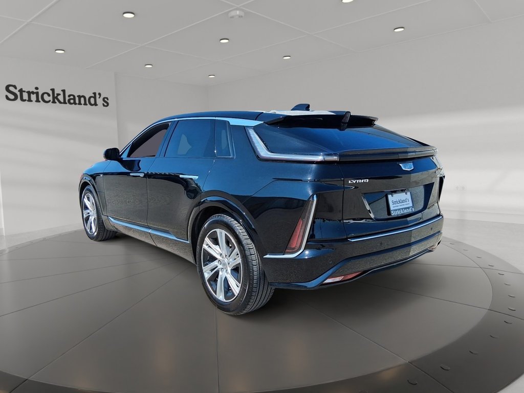2024 Cadillac LYRIQ 4dr Tech w/1SA in Stratford, Ontario - 4 - w1024h768px