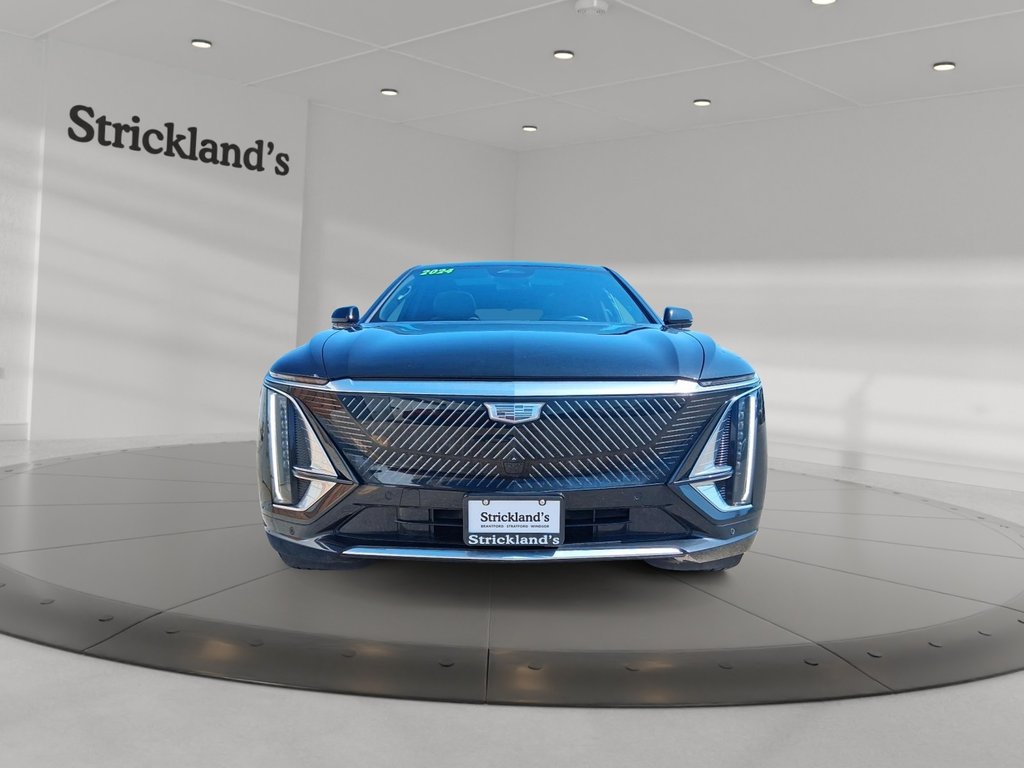 2024 Cadillac LYRIQ 4dr Tech w/1SA in Stratford, Ontario - 2 - w1024h768px
