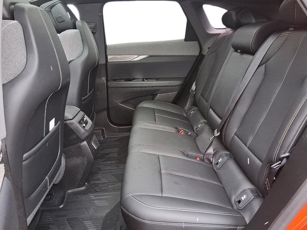 2025 Cadillac OPTIQ AWD 4dr Sport w/1SF in Stratford, Ontario - 10 - w1024h768px