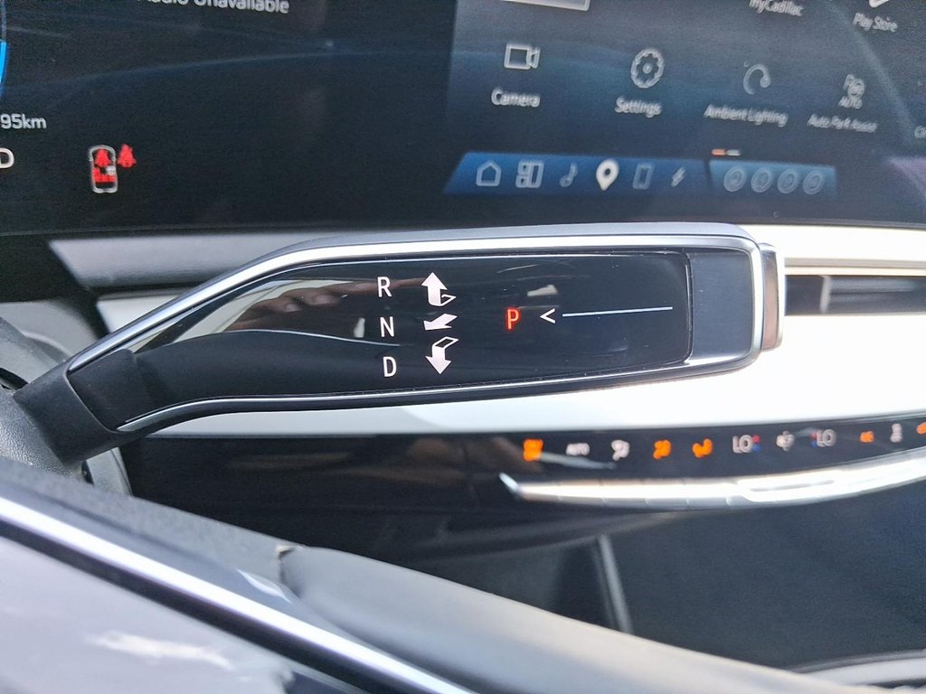 2025 Cadillac OPTIQ AWD 4dr Sport w/1SF in Stratford, Ontario - 17 - w1024h768px