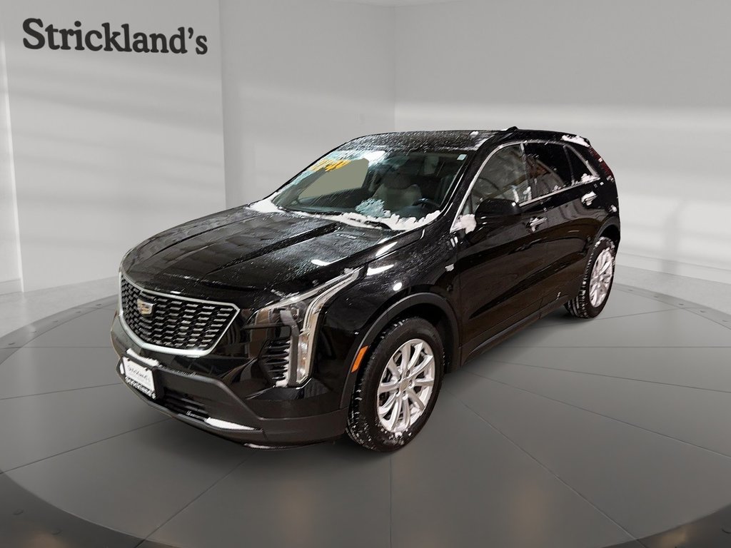 2021 Cadillac XT4 Luxury FWD in Stratford, Ontario - 1 - w1024h768px