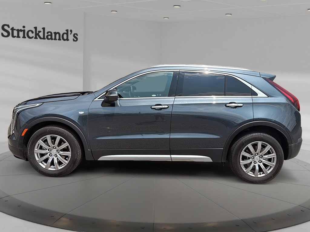 2021 Cadillac XT4 Premium Luxury AWD in Stratford, Ontario - 5 - w1024h768px