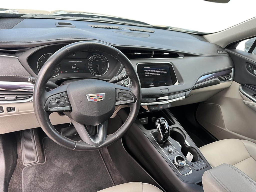 2023 Cadillac XT4 Luxury FWD in Stratford, Ontario - 9 - w1024h768px