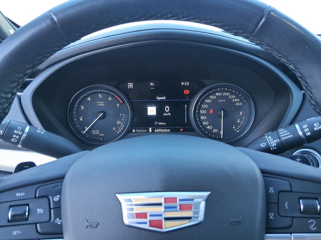 2023 Cadillac XT4 Premium Luxury AWD in Stratford, Ontario - 13 - w1024h768px