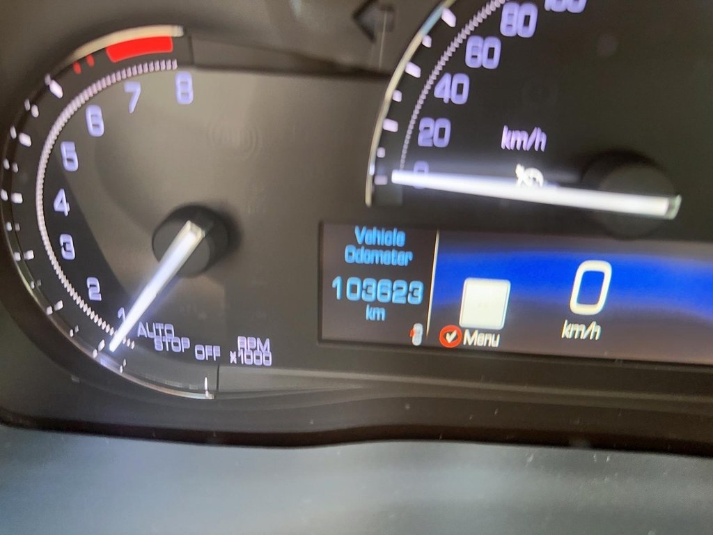 2019 Cadillac XT5 AWD Luxury in Stratford, Ontario - 12 - w1024h768px