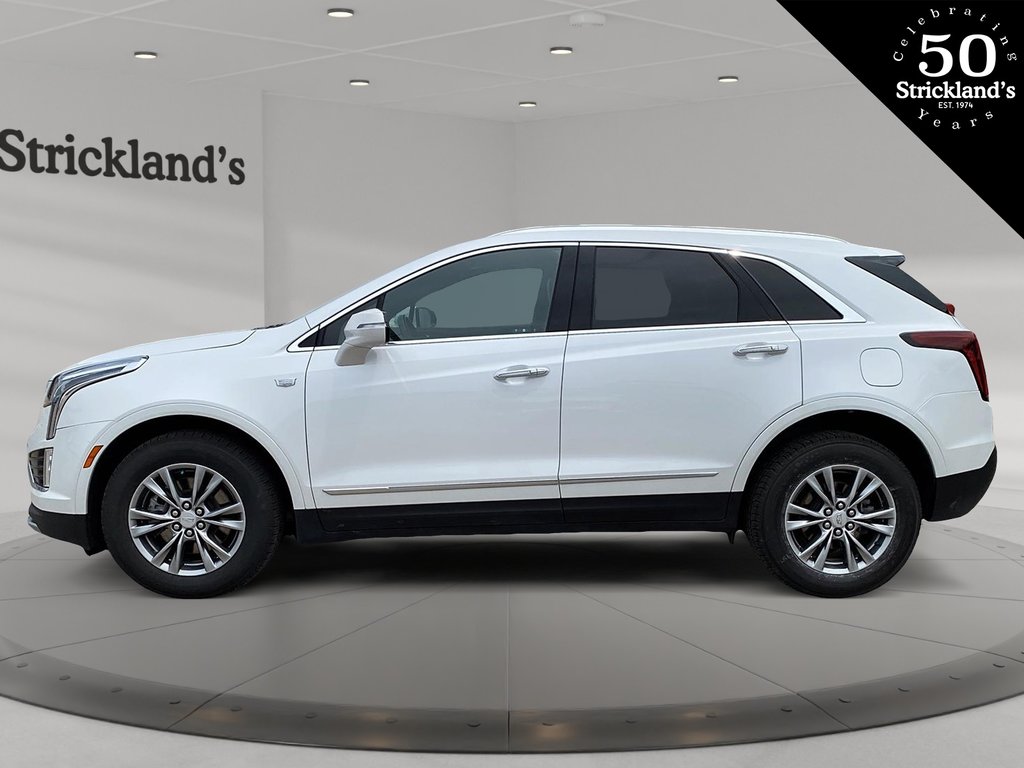 2022  XT5 Premium Luxury AWD in Stratford, Ontario - 5 - w1024h768px