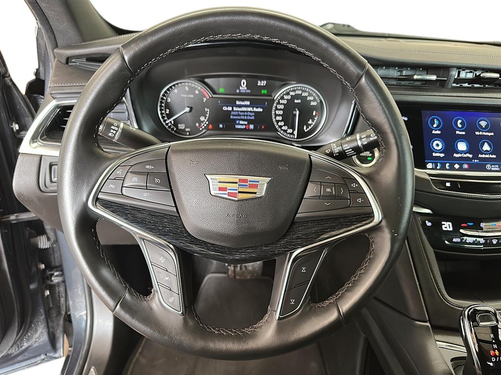 2022 Cadillac XT5 Premium Luxury AWD in Stratford, Ontario - 11 - w1024h768px